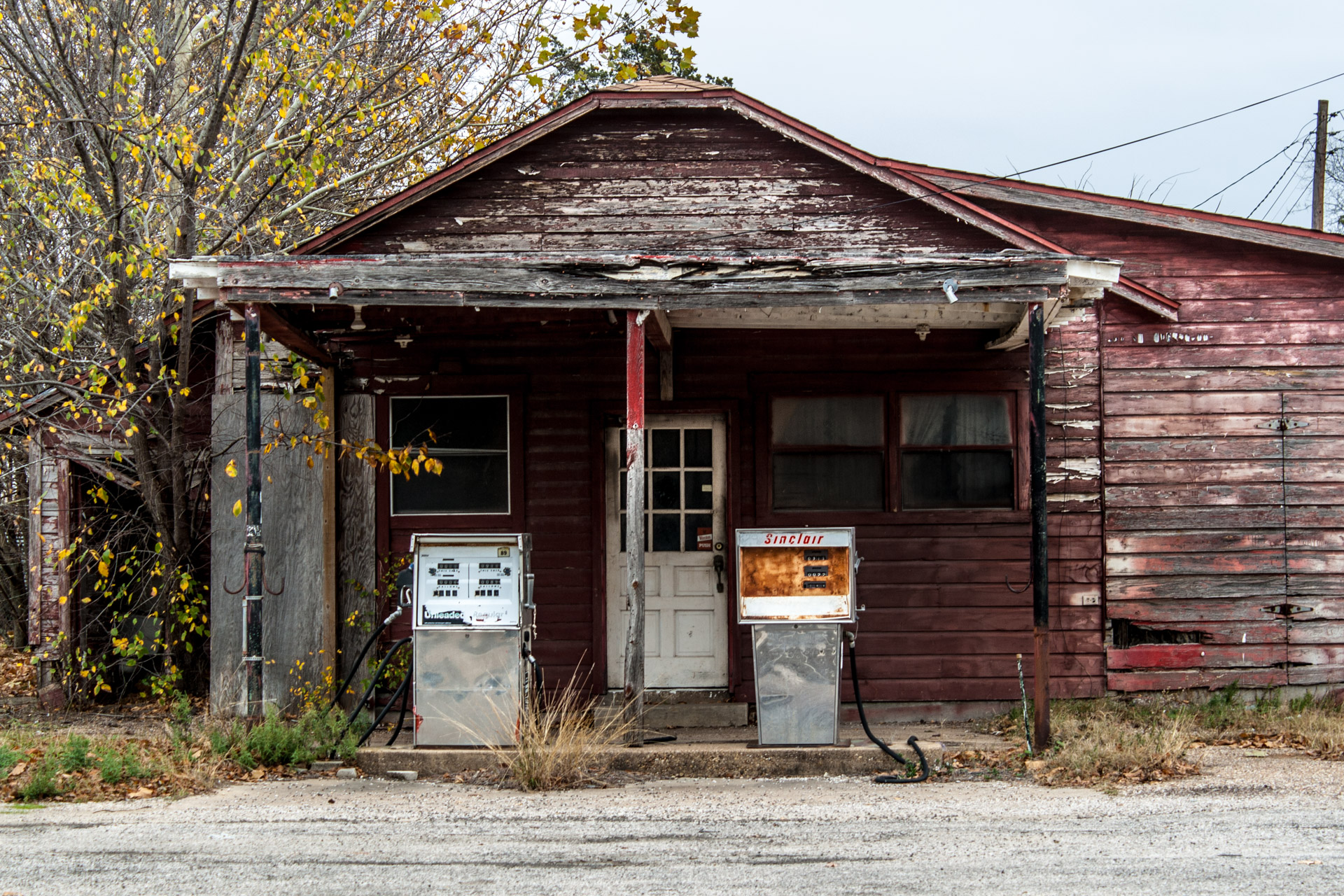 Kosse, Texas - Old Gas Pumps Gas Station (front mid)