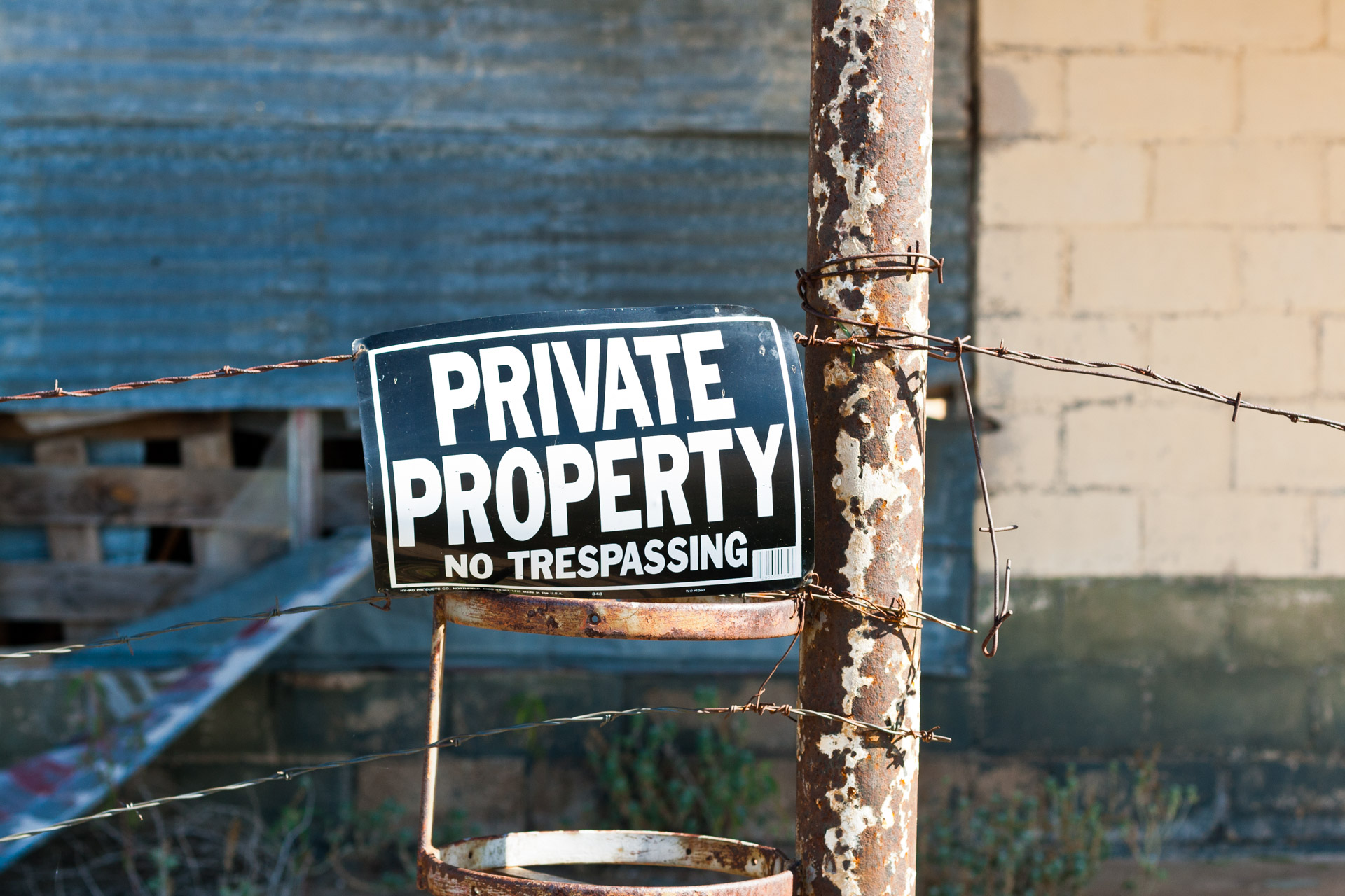Talpa, Texas - The Falling Tin Store (private property sign)