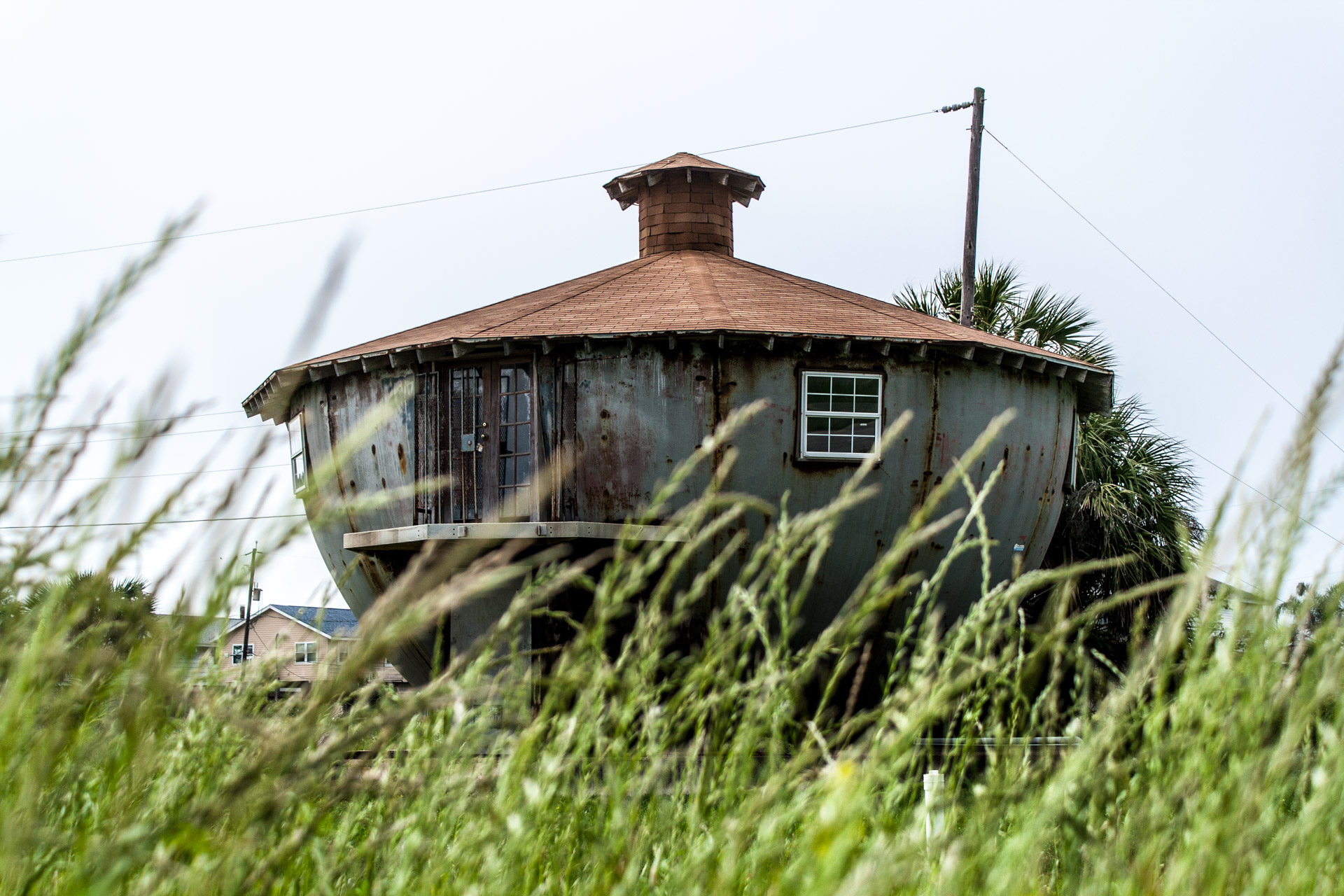 Galveston, Texas - The Kettle House (behind grass)