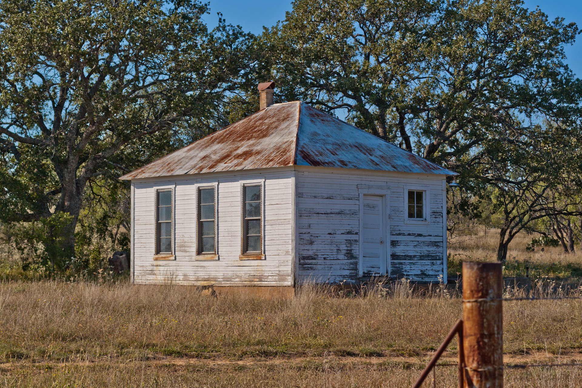 Fly Gap, Texas - The One-Room Schoolhouse (side close)