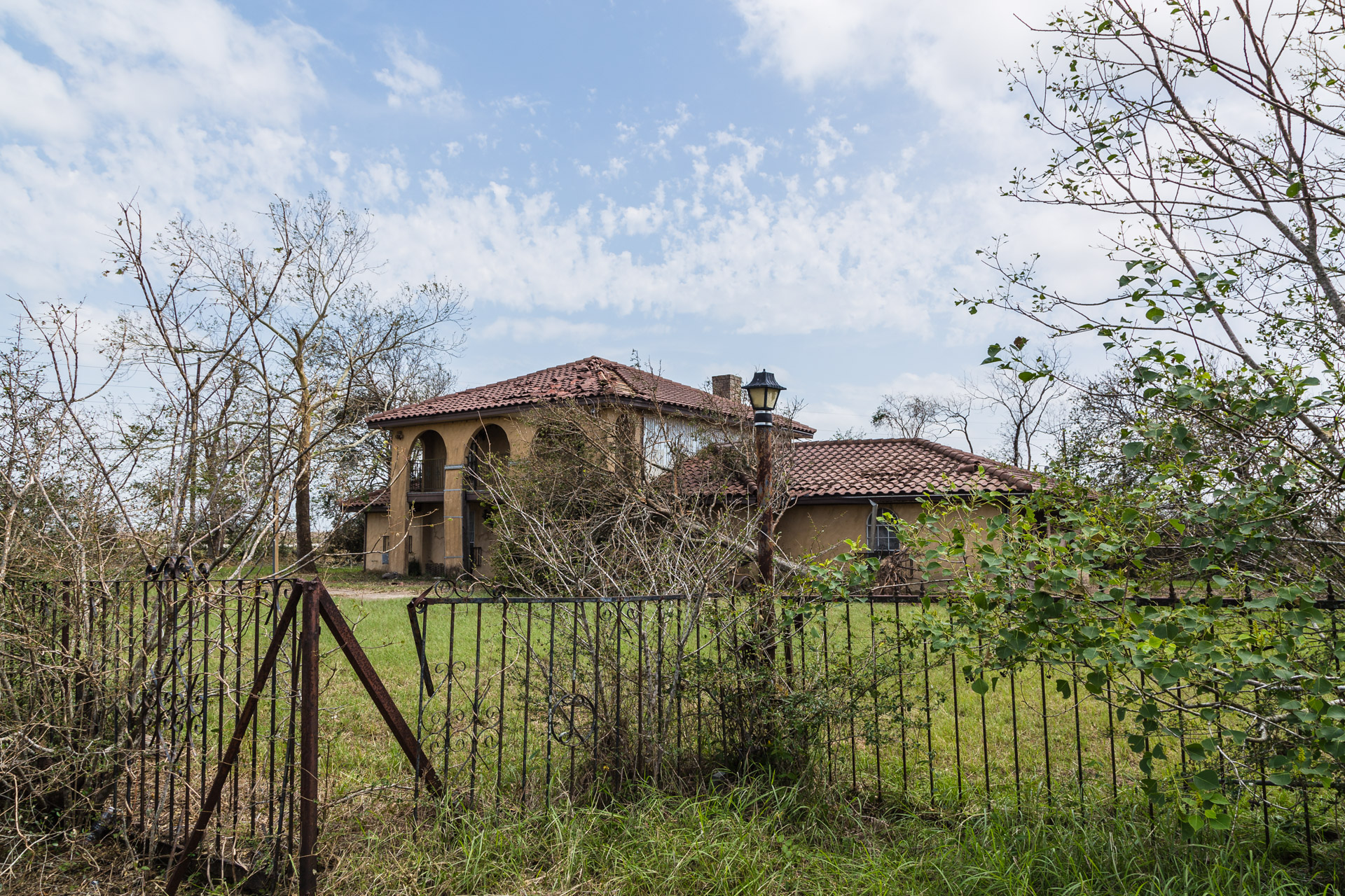 Sealy, Texas - A Grand Home Left Behind