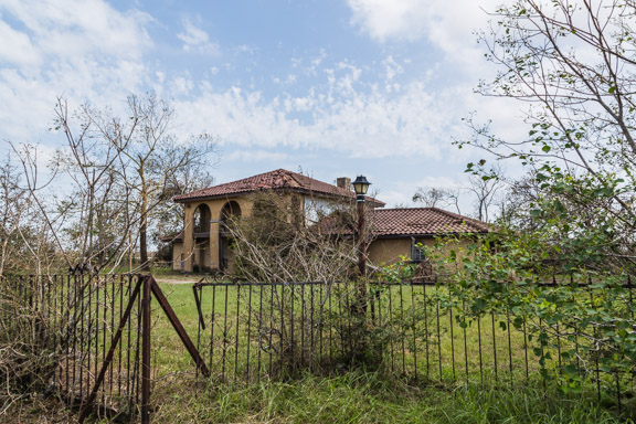 Sealy, Texas - A Grand Home Left Behind