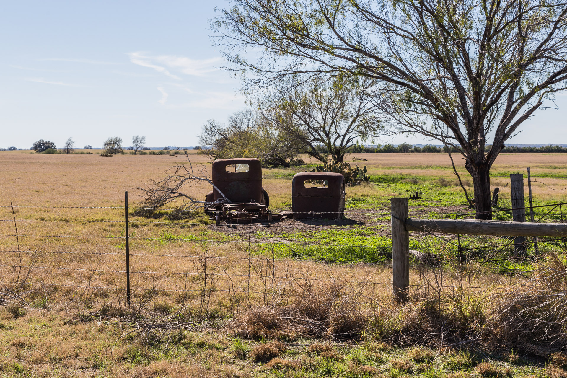 George West, Texas - Rusty Vintage Trucks