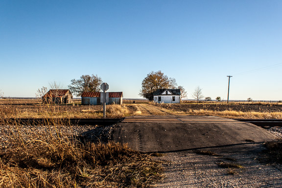 Thrall, Texas - The Over the Tracks Farmhouse