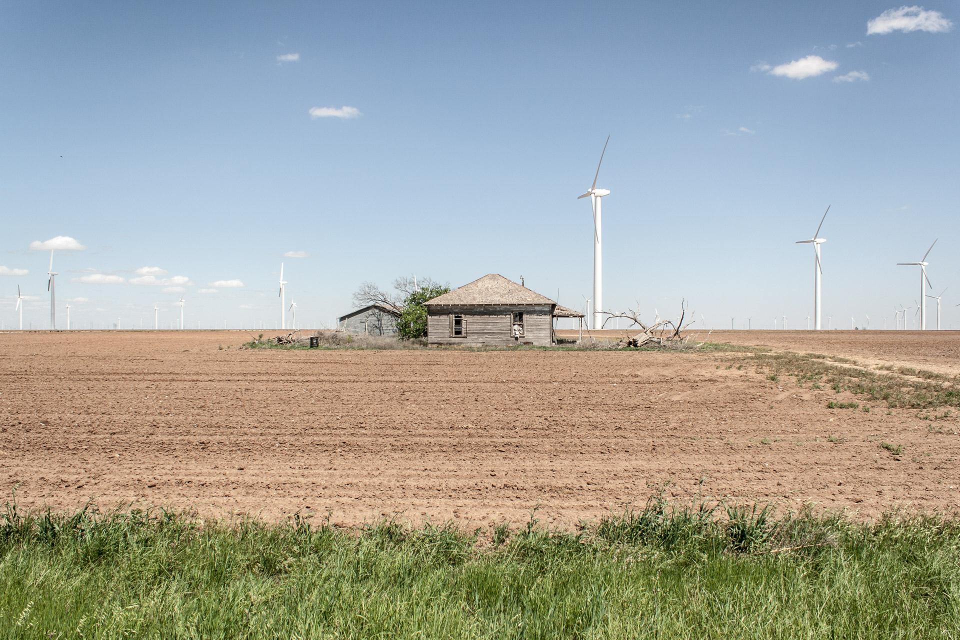 Wind Turbine Community Storage House (side far)